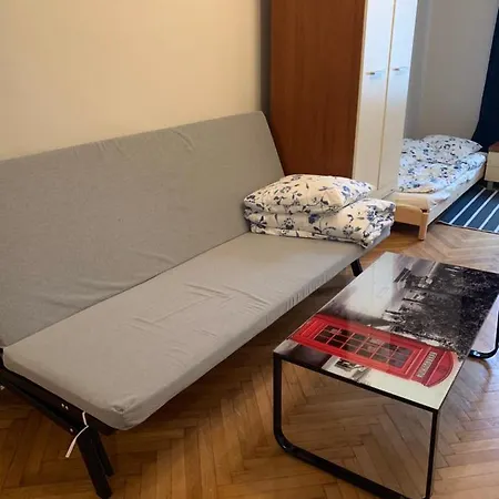 Old Town Apartment's